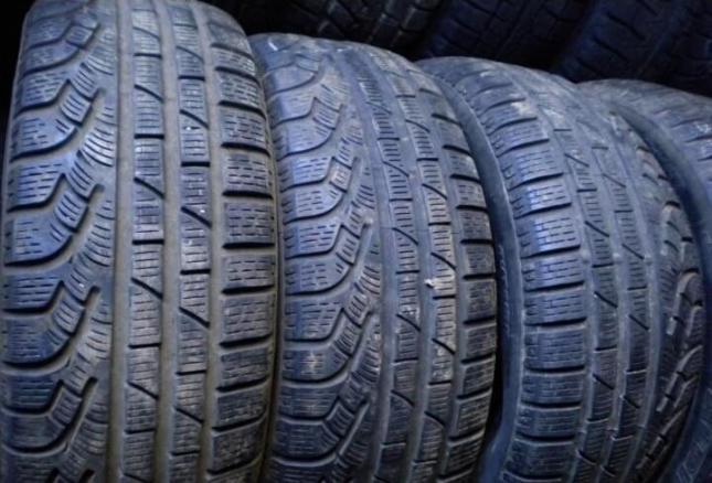 Pirelli Winter Sottozero 210 Serie II 245/40 R18