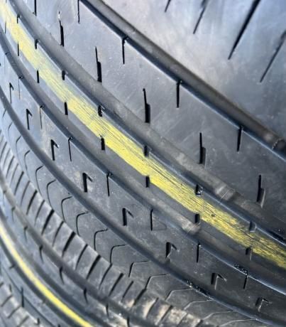 Dunlop Veuro VE303 275/35 R20