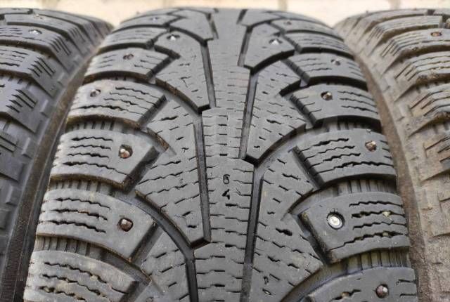 Nokian Tyres Hakkapeliitta 5 215/65 R16