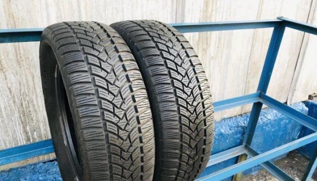 Esa-Tecar Super Grip 9 215/65 R16