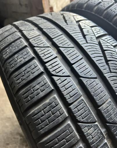 Pirelli Winter Sottozero 210 Serie II 235/50 R19