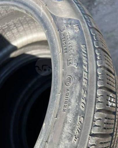 Pirelli Winter Sottozero 210 Serie II 235/50 R19