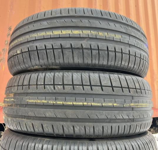 Pirelli P7 Evo Performance 215/60 R16