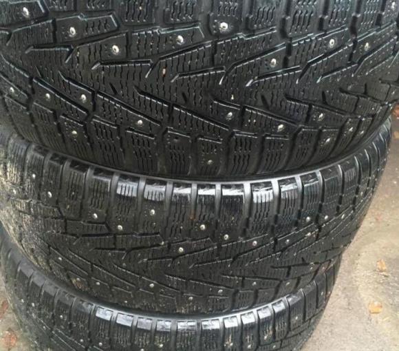 Nokian Tyres Hakkapeliitta 7 255/50 R19