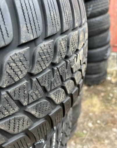 Bridgestone Blizzak LM-25 225/40 R19