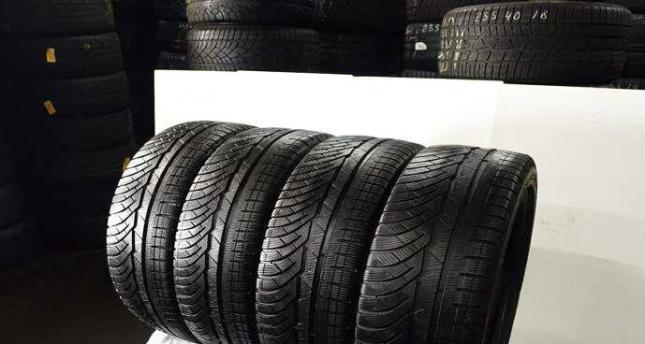 Michelin Pilot Alpin PA4 235/55 R17 V