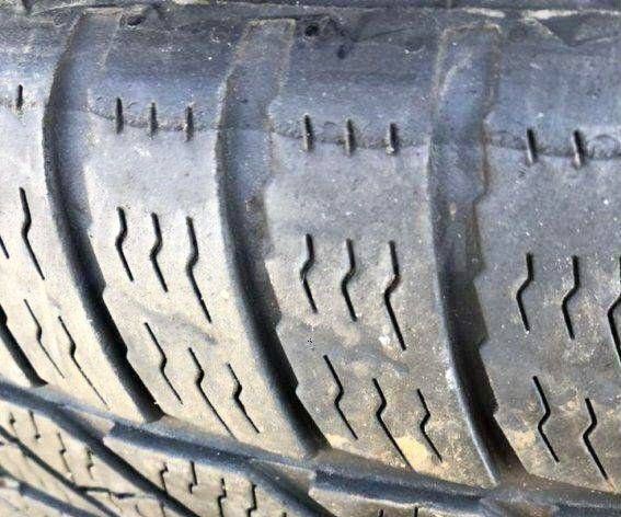 Gislaved Euro Frost 5 225/50 R17