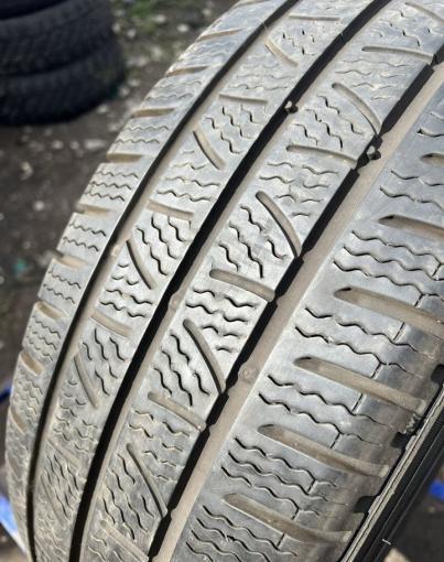 Pirelli Carrier Winter 235/65 R16C