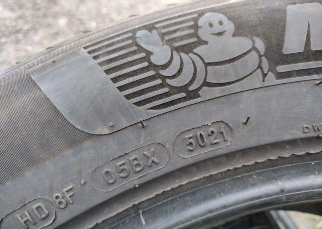 Michelin Primacy 4 235/55 R19