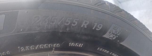 Michelin X-Ice Snow SUV 235/55 R19 105H