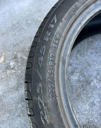 Pirelli Cinturato P7 225/45 R17