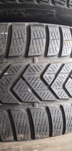 Pirelli Winter Sottozero 3 255/45 R19