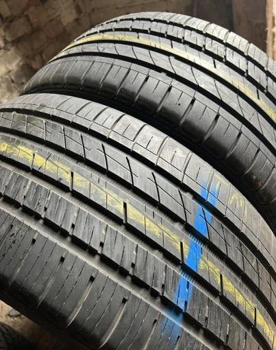 Nexen N&#39;Fera AU7 255/40 R19