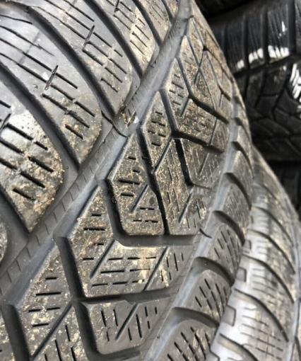 Pirelli Scorpion Winter 225/65 R17 W