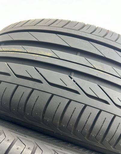 Bridgestone Turanza T001 225/55 R17