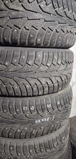 Nokian Tyres Hakkapeliitta 5 235/50 R18