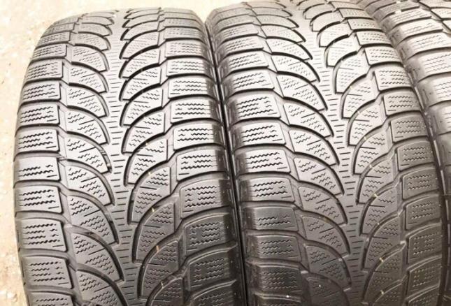 Bridgestone Blizzak LM-80 235/55 R18