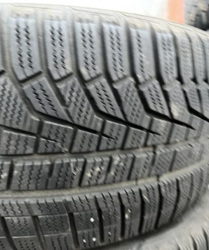 Hankook Winter I&#39;Cept Evo2 W320 225/50 R17