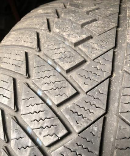 Continental ContiWinterContact TS 850 P 245/40 R18