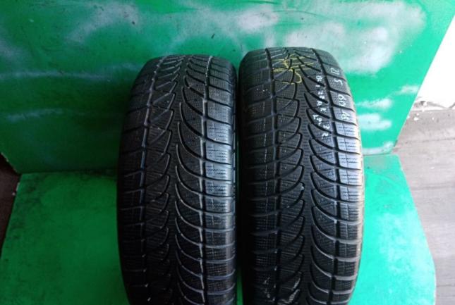 Bridgestone Blizzak LM-32 215/60 R16