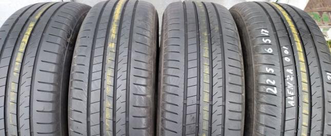 Bridgestone Alenza 001 225/65 R17 V