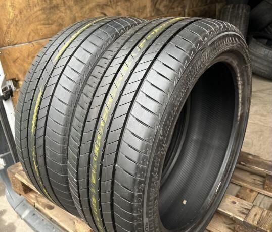 Bridgestone Turanza T005 225/55 R19