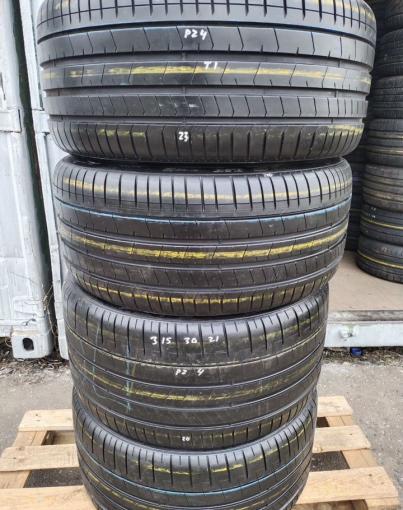 Pirelli P Zero PZ4 275/35 R21 п╦ 315/30 R21
