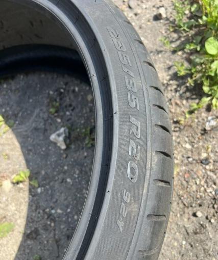 Pirelli P Zero PZ4 235/35 R20