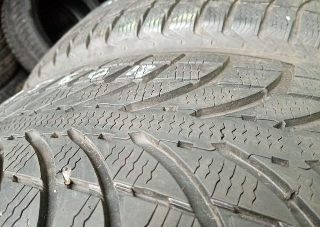 Michelin Latitude Alpin LA2 235/60 R18 V