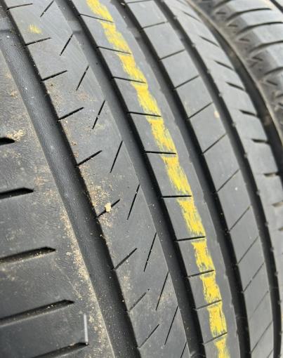 Bridgestone Alenza 001 285/45 R22