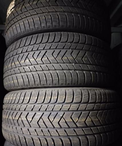 Pirelli Scorpion Winter 275/45 R21 V
