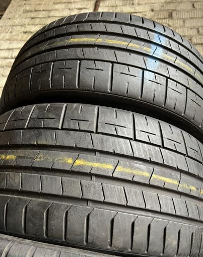 Pirelli P Zero PZ4 235/35 R19