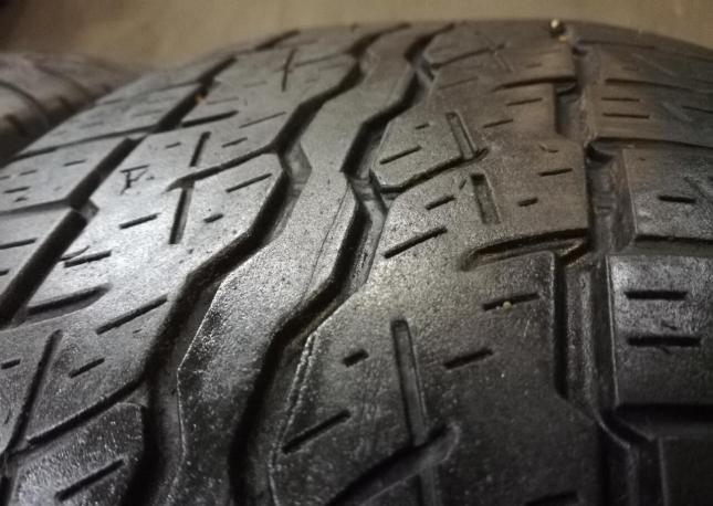 Bridgestone Dueler H/T 687 235/55 R18