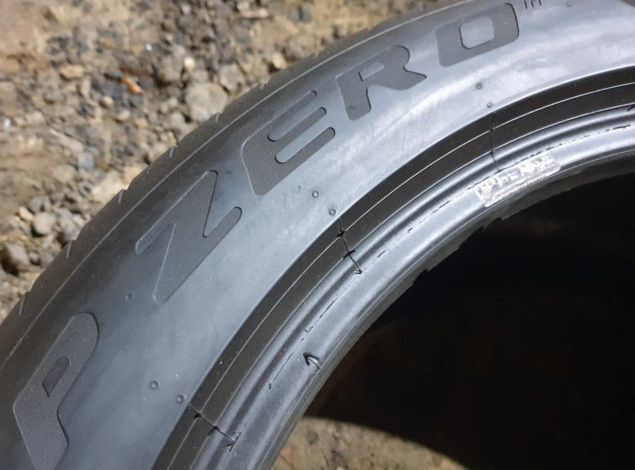 Pirelli P Zero 275/40 R19