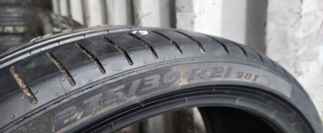 Pirelli P Zero PZ4 275/30 R21