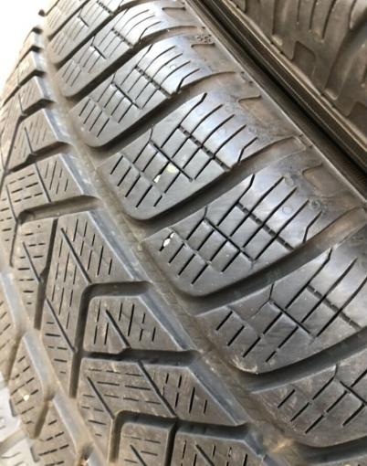 Pirelli Scorpion Winter 215/65 R17 V