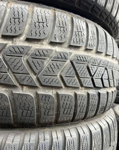 Pirelli Winter Sottozero 3 215/55 R17