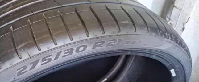 Pirelli P Zero PZ4 275/30 R21 Y