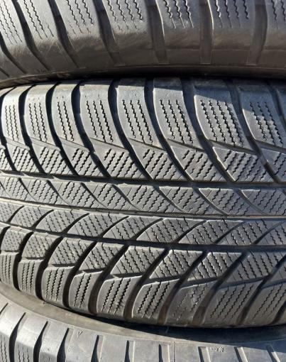 Bridgestone Blizzak LM-001 225/60 R18