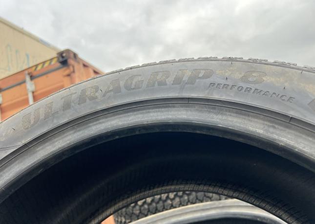 Goodyear UltraGrip 8 Performance 285/45 R20