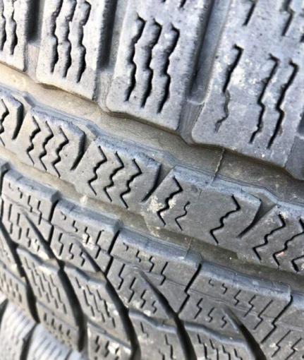 Nokian Tyres WR A4 245/40 R19