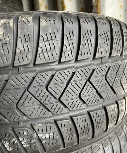 Pirelli Winter Sottozero 3 245/45 R18 V