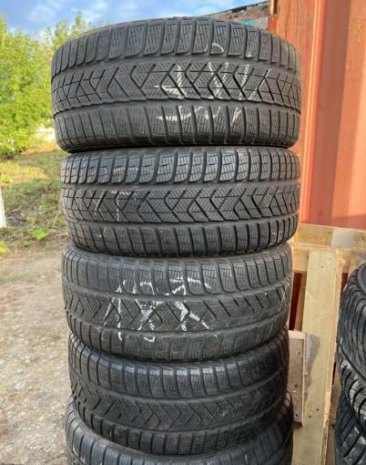 Pirelli Winter Sottozero 3 215/40 R17