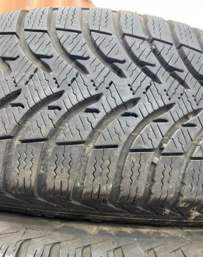 Michelin Alpin 4 185/65 R15