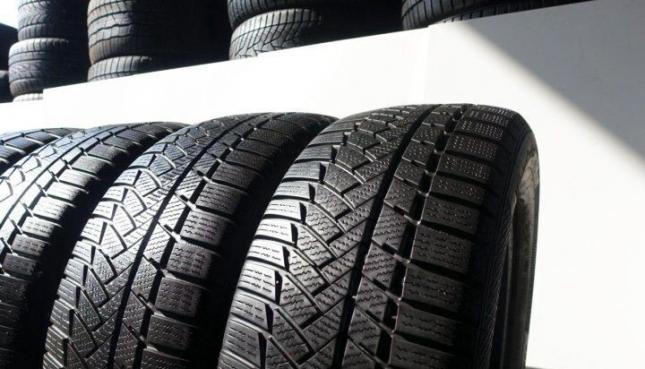 Continental ContiWinterContact TS 850 P 235/50 R18 V