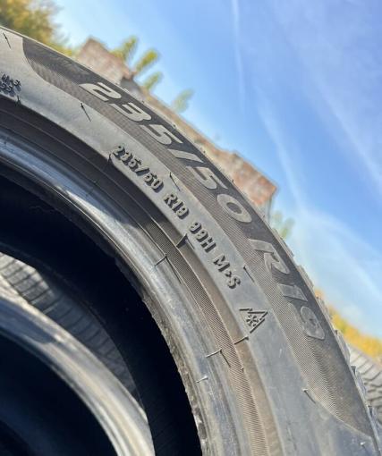 Pirelli Winter Sottozero 3 235/50 R19
