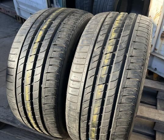 Nexen N&#39;Fera SU1 255/35 R18