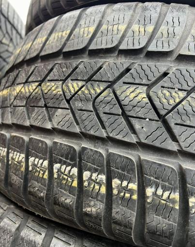 Pirelli Winter Sottozero 3 235/35 R20