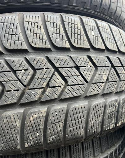 Pirelli Scorpion Winter 235/50 R19