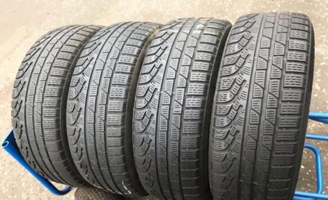 Pirelli Winter Sottozero II 205/65 R17